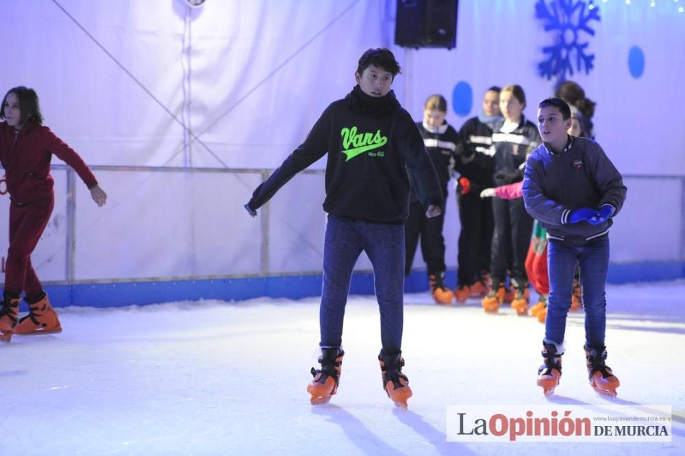 ¡Ya es Navidad en Murcia! Con pista de hielo inclu