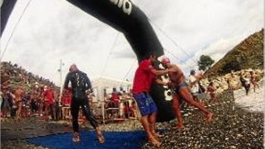 Tercera travessia d&#039;aigues obertes a Llançà