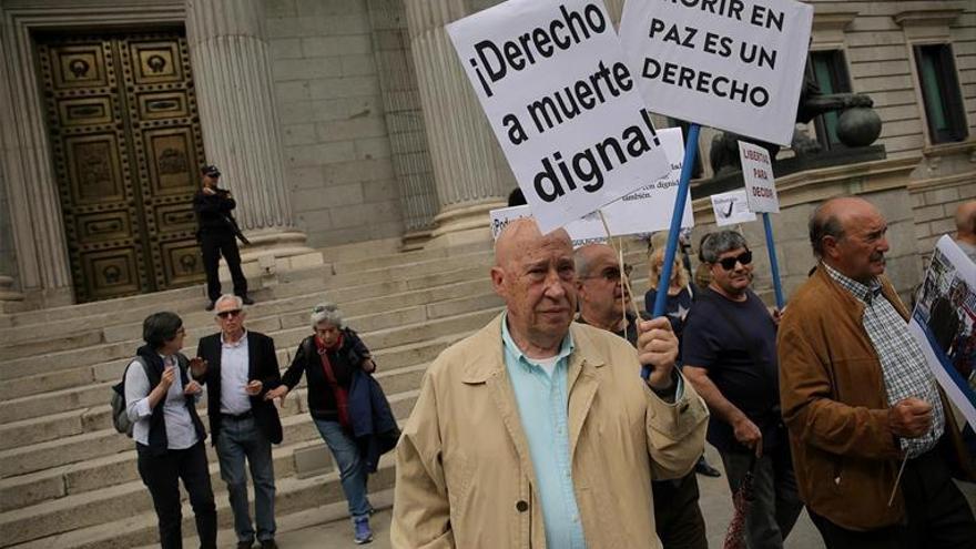 El Congreso tumba el intento del PP de frenar la eutanasia