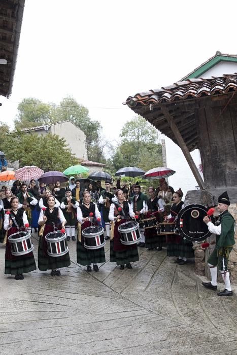 Así fue la visita real a Asiegu, Pueblo Ejemplar