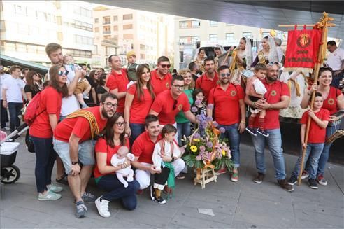 Ofrenda de flores a Sant Pasqual en Vila-real