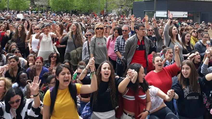 Una manifestació a Pamplona en suport a la víctima de la Manada