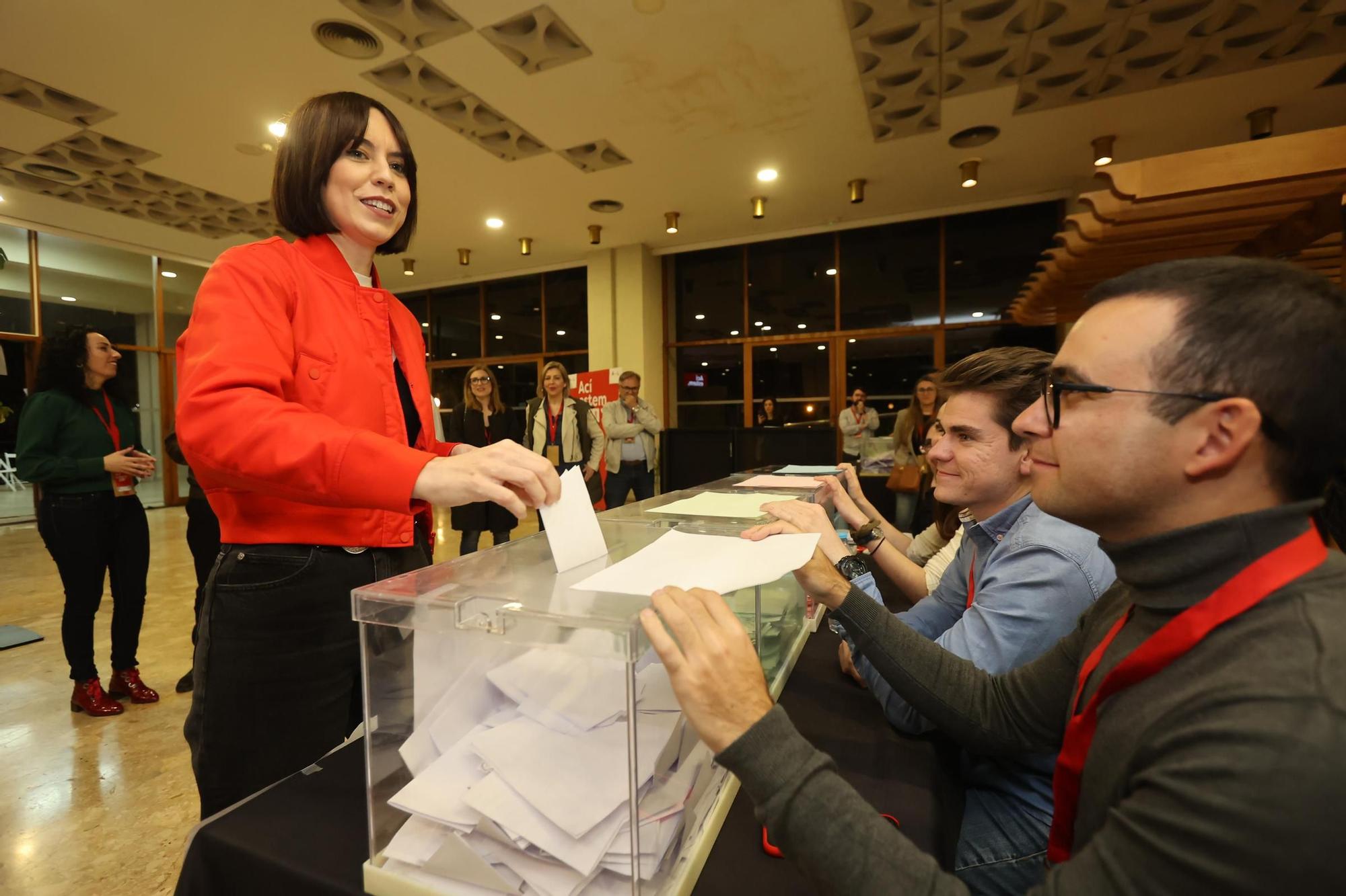 Las imágenes del final del congreso del PSPV en Benicàssim