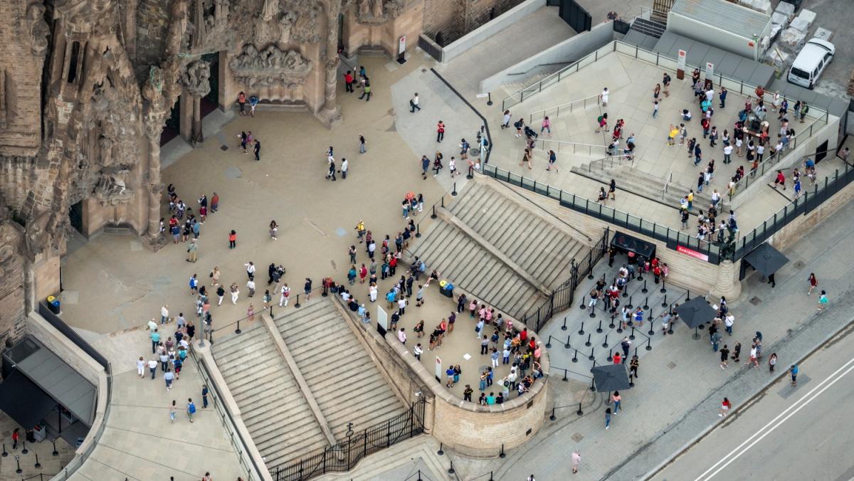 Aspecto de la entrada al recinto de la basílica.