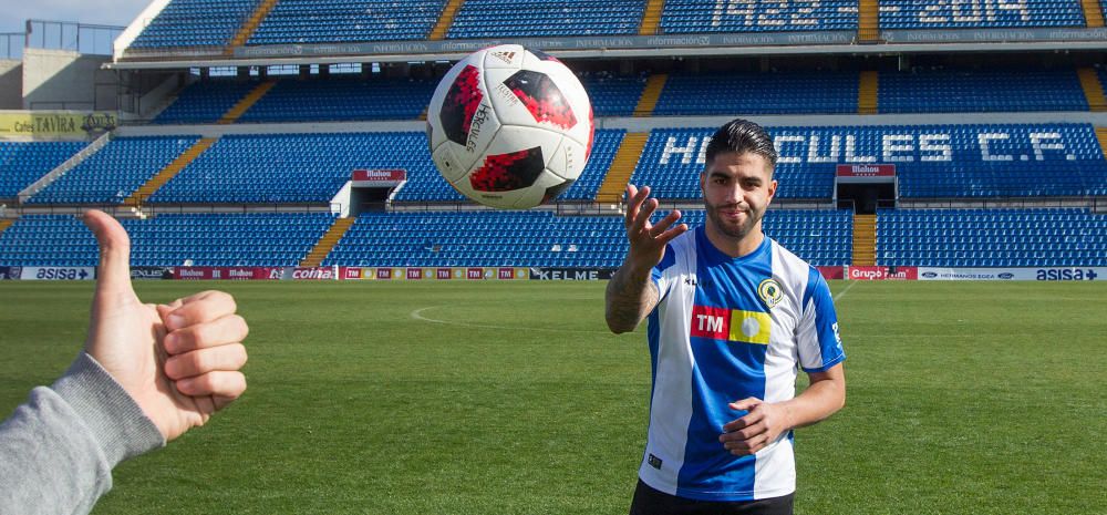 Presentación de Jona como nuevo jugador del Hércules CF