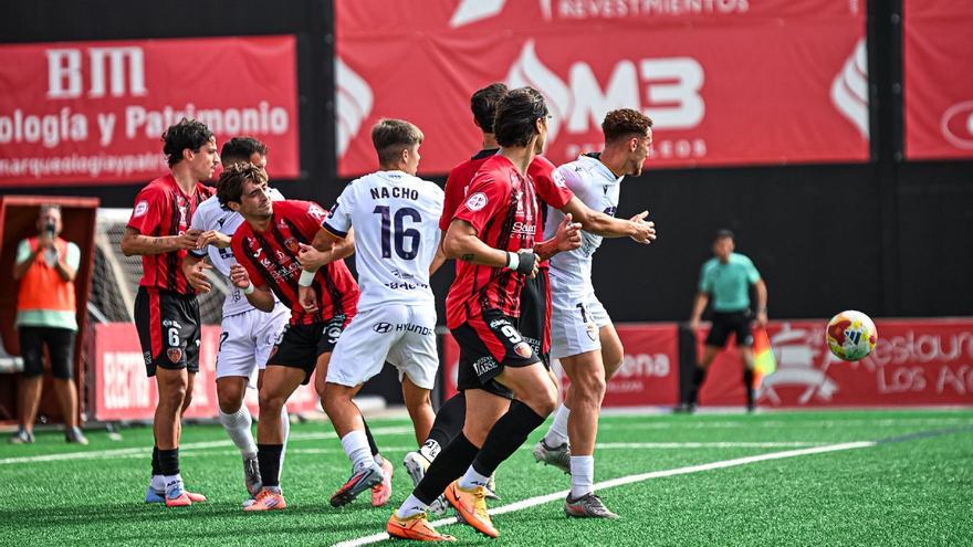 El Salerm Puente Genil firma el empate con el Real Jaén en el Manuel Polinario