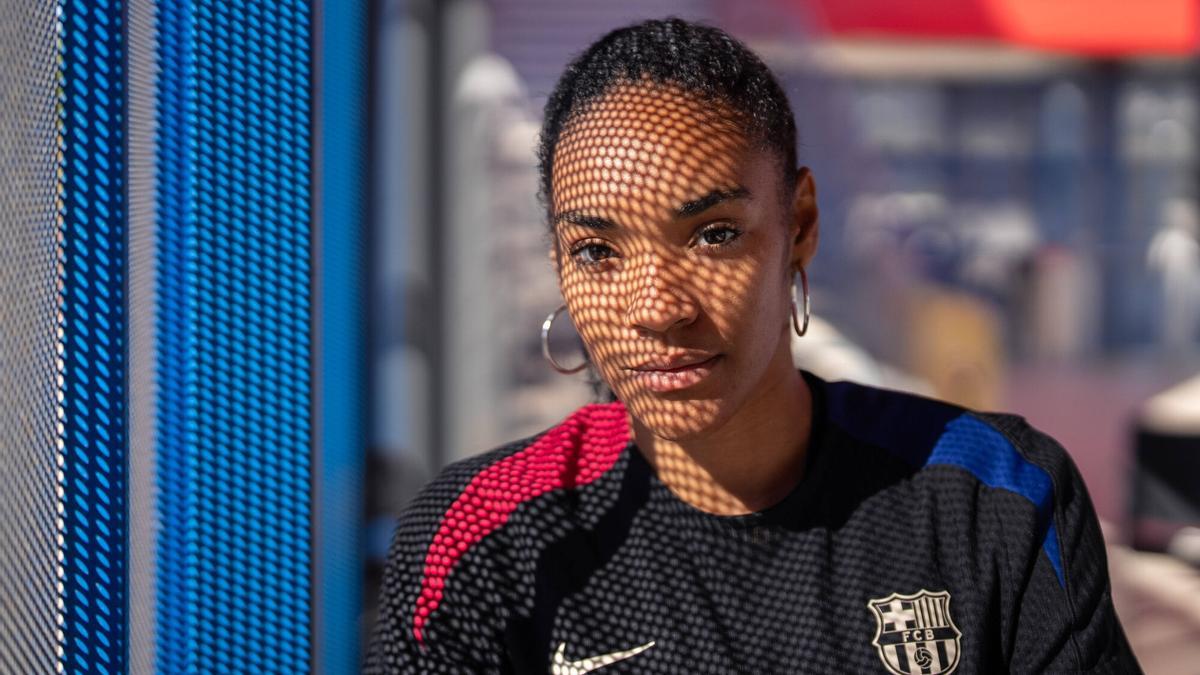 Salma Paralluelo, futbolista del Barça: "Ahora juego con mucho menos dolor"