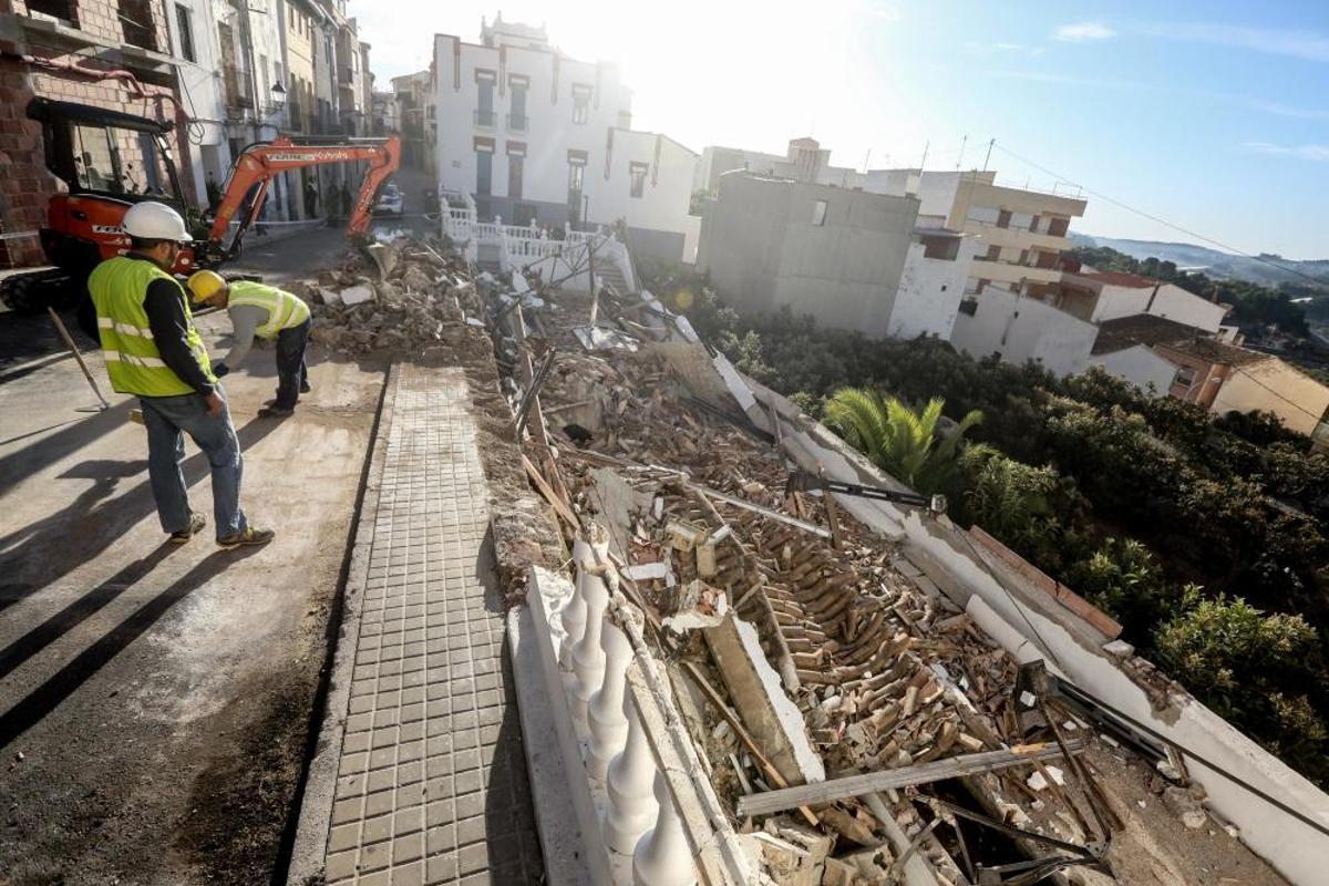 Derrumbe del lavadero de Callosa d'En Sarrià