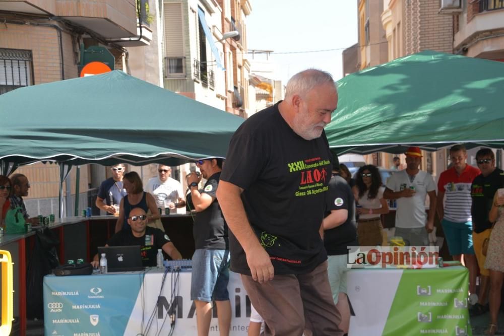 Campeonato Lanzamiento de Huesos de Oliva Cieza 20