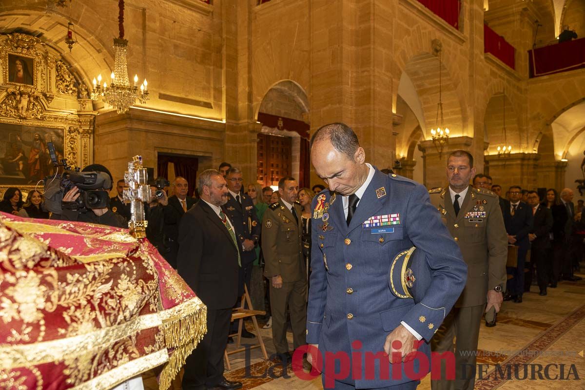 Apertura Año Jubilar de Caravaca: adoración y exhibición de la Patrulla Acrobática de Paracaidismo del Ejército del Aire