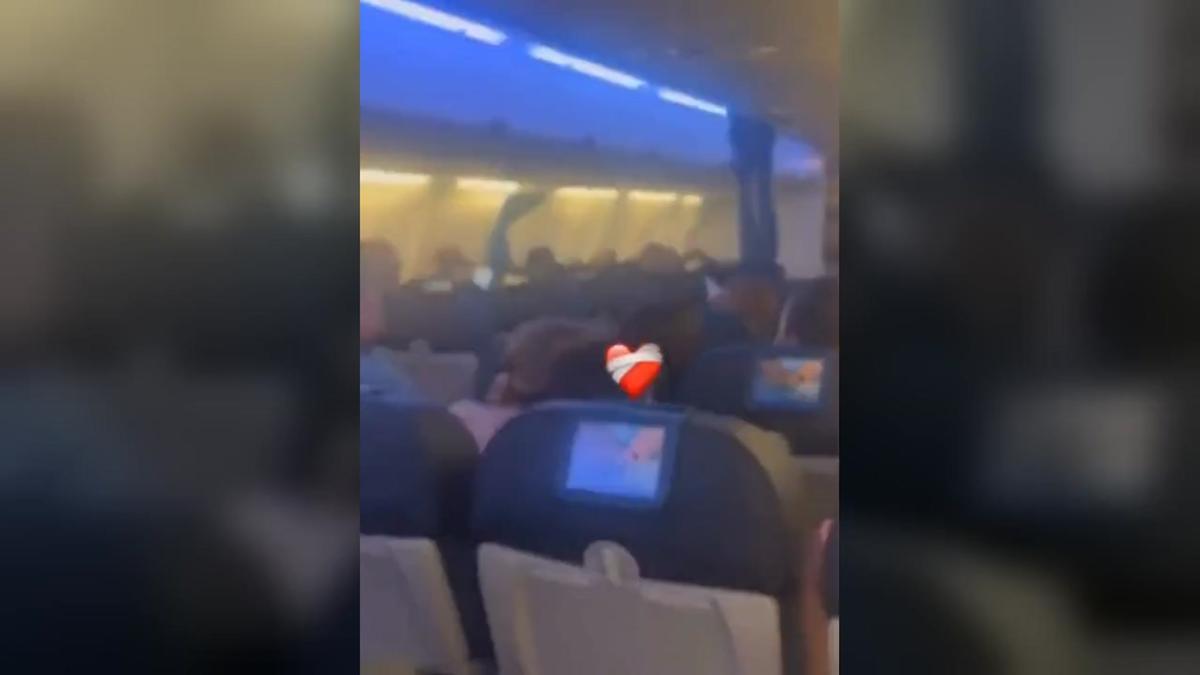 Turbulencias en un avión con destino a Mallorca
