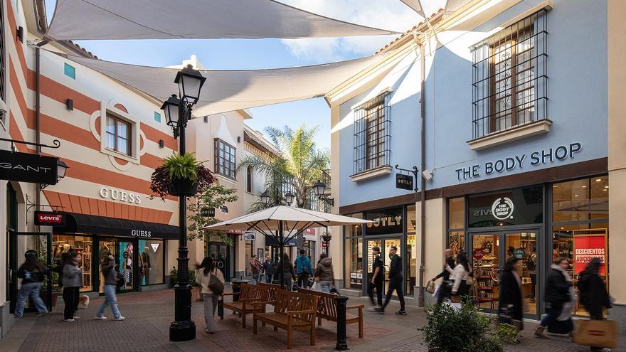 Los nuevos accesos al centro McArthurGlen de Málag