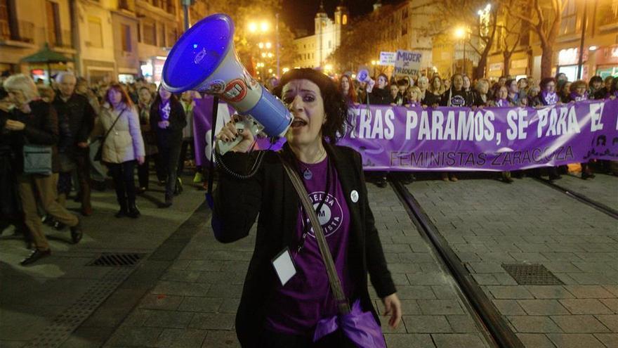 Las mujeres vuelven a la calle: &quot;Ni un paso atrás&quot;