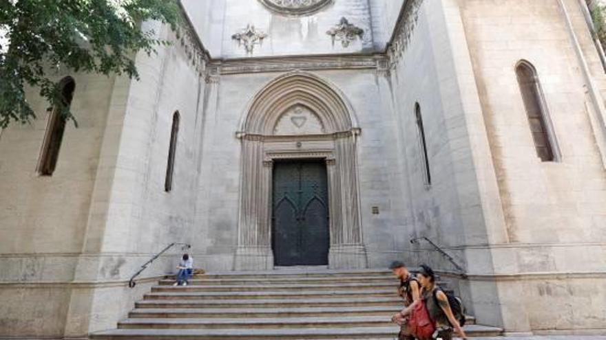 L&#039;església del Sagrat Cor de Girona, situada al carrer Albereda.