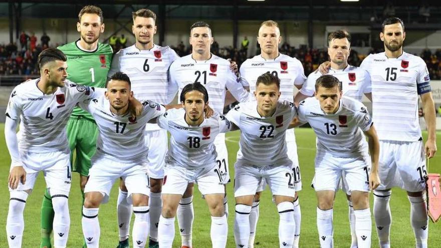 El equipo inicial que presentó Albania el pasado jueves frente a Liechtenstein.