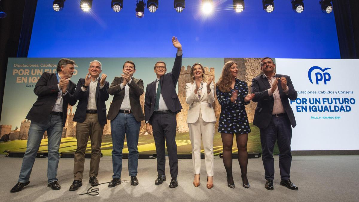Feijóo y Mañueco clausuran las jornadas del Partido Popular 'Diputaciones, cabildos y consells: por un futuro en igualdad