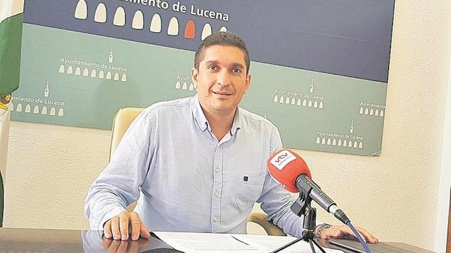 El Ayuntamiento de Lucena licita los servicios de limpieza y monitoría deportivos