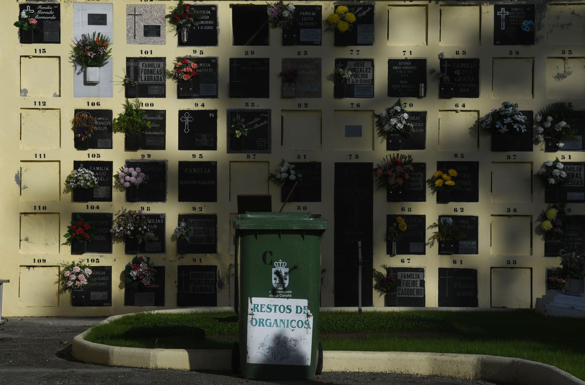 Día de Todos los Santos: ofrenda floral en San Amaro