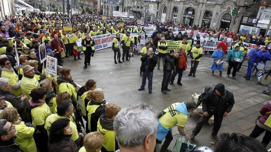 Protesta en Vigo el pasado febrero de afectados por las preferentes y subordinadas. // José Lores