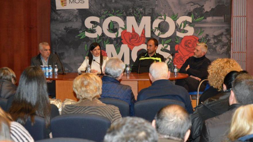 Encontro celebrado no Multiusos das Pozas.   | // D. P.