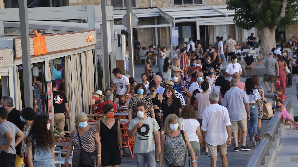 Els carrers de davant de mar són els primers a omplir-se