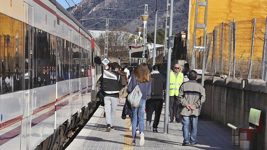 Los primeros fondos de la UE inyectarán 25 millones en Cercanías - Vimarsana News