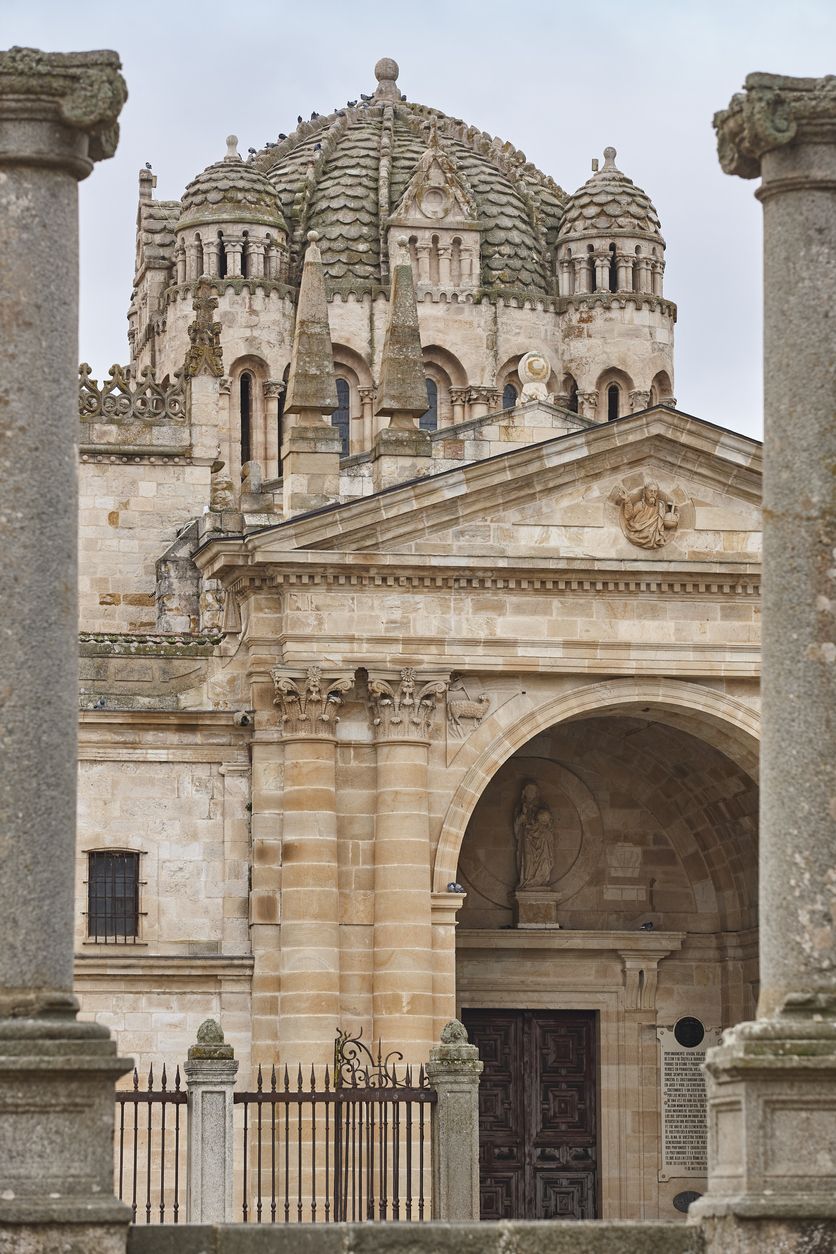 La catedral tiene una iompresionante cúpula bizantina.