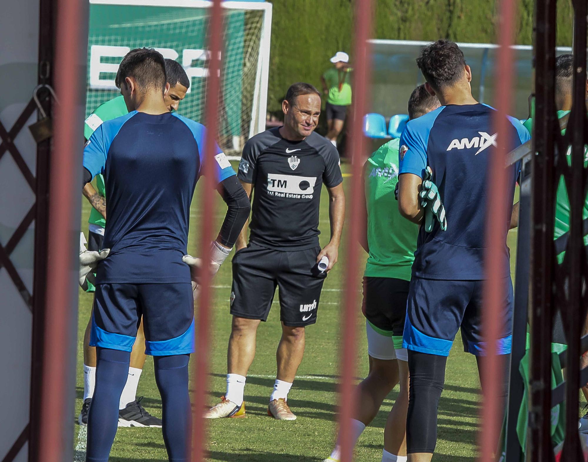 Gallego y Nino comienzan a preparar al Elche pensando en el Mallorca