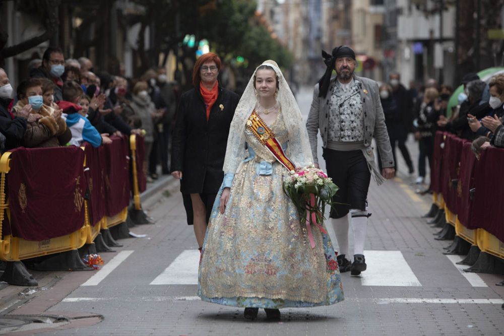 Las imágenes de la ofrenda en Sagunt.