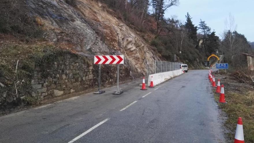 Reabierta al tráfico la carretera entre Blimea y Barredos