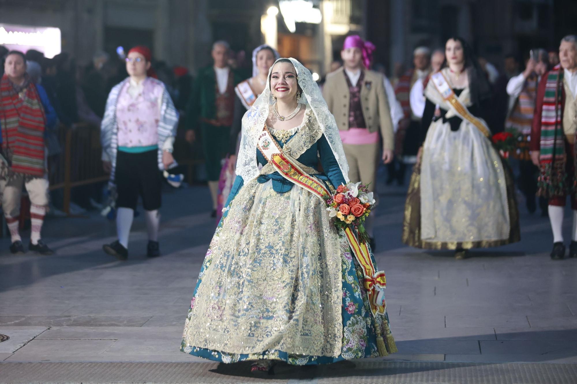 Búscate en el segundo día de ofrenda por la calle Quart (entre las 19:00 a las 20:00 horas)