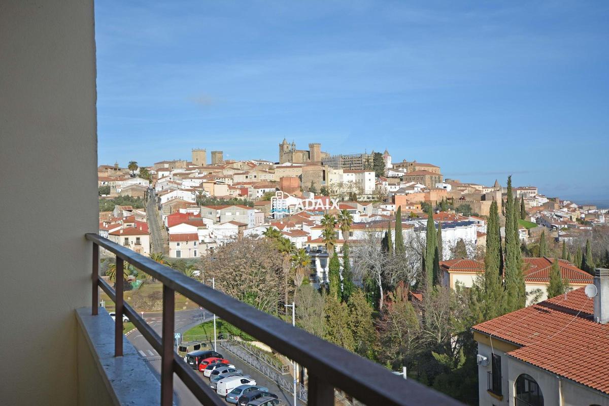 Piso en San Francisco, Cáceres