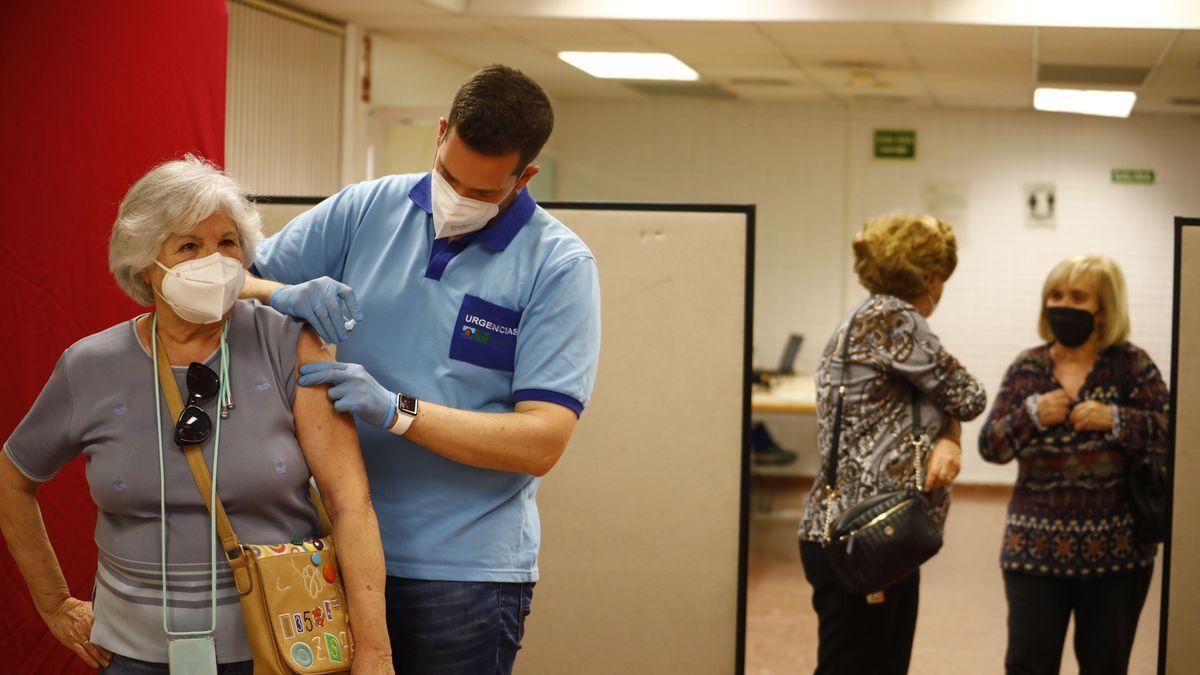 Cita vacuna coronavirus Valencia: qué hacer si no has recibido el SMS.