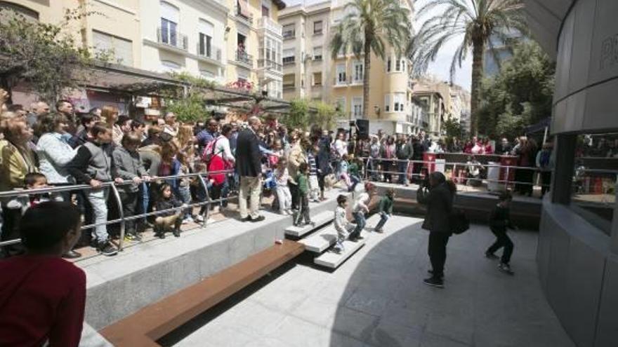 Inauguración del acuario de la Plaza Nueva el pasado jueves 20 de abril.