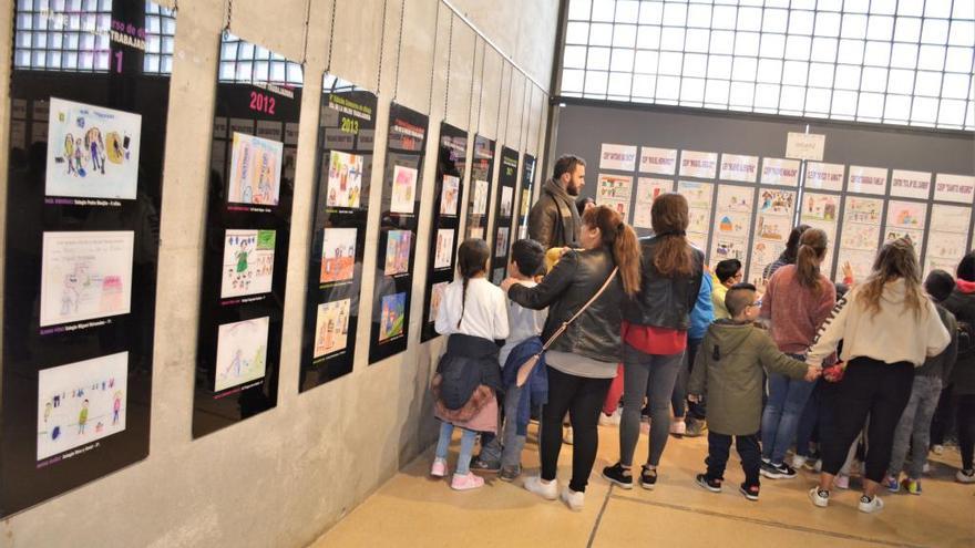 Más de 1.200 niños de Elda participan en el concurso de «Mamá trabajadora»