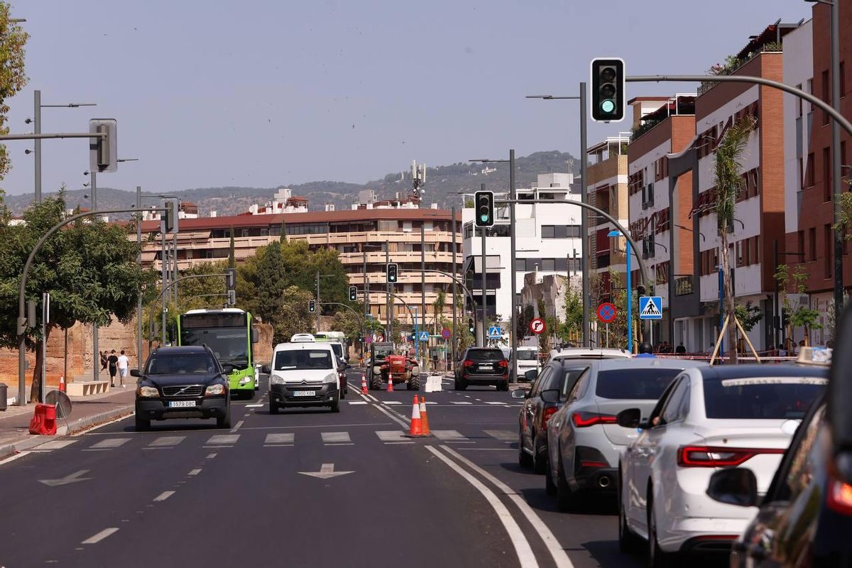 Los cuatro carriles abrieron al tráfico en Feria.