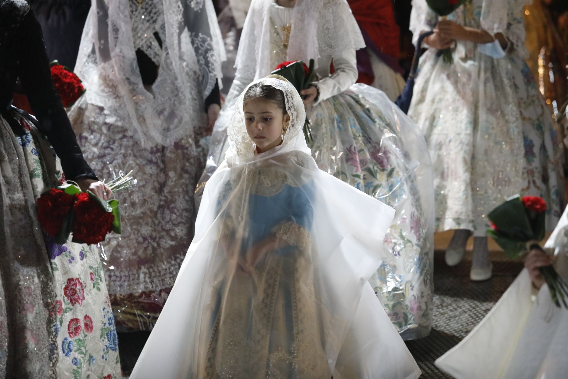 Búscate en el primer día de ofrenda por la calle de la Quart (entre las 19:00 a las 20:00 horas)