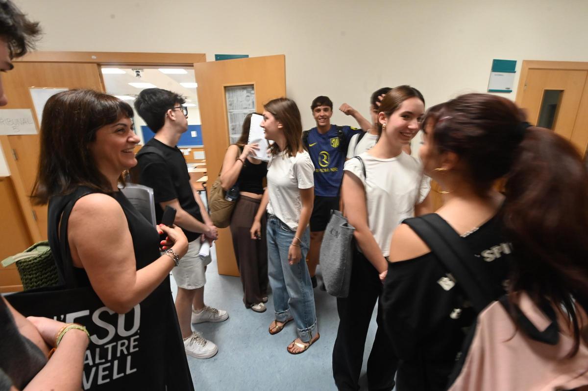 Las estudiantes desarrollaron la PAU en junio en la UJI.