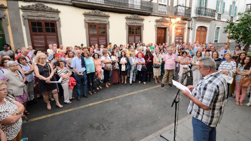 Un paseo por cien años de  arte, libertad y canariedad