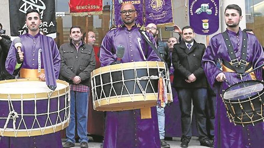 Medio millar de bombos y tambores llaman a preparar la Semana Santa