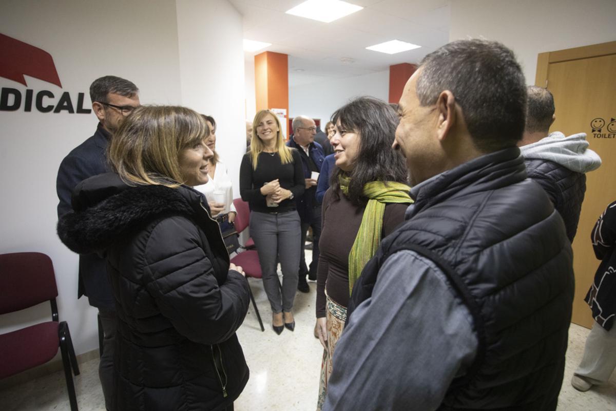 Intersindical inaugura su sede en el Port de Sagunt.
