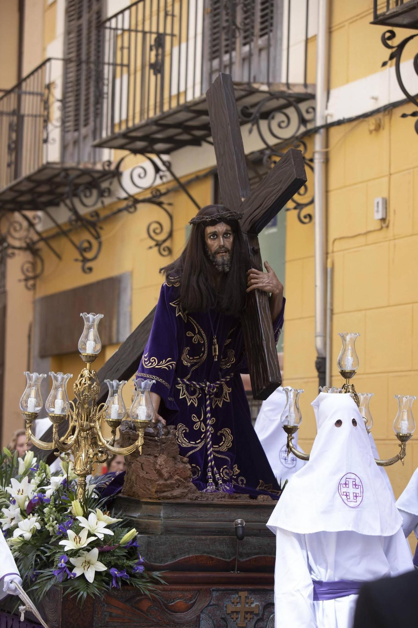 Las procesiones de Semana Santa toman las calles de Ontinyent