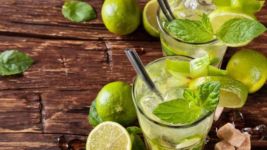 Cómo hacer un mojito sin alcohol, paso a paso