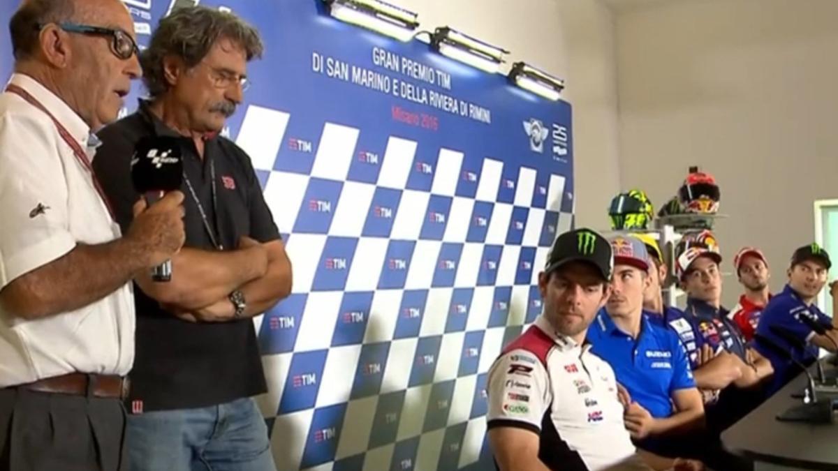 Carmelo Ezpeleta y Paolo Simoncelli, en Misano