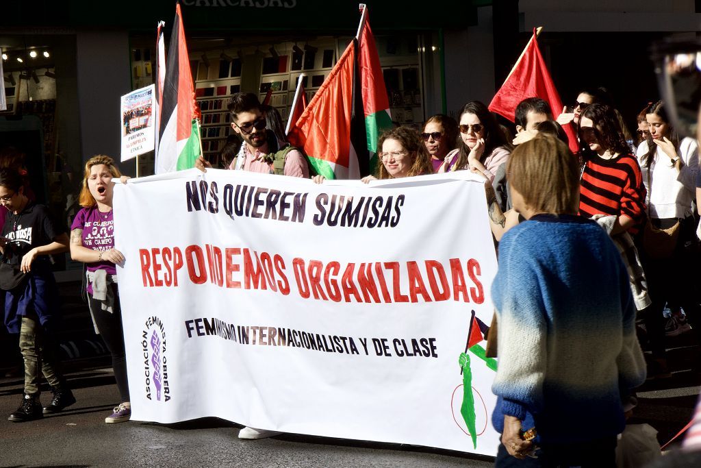 La manifestación en Murcia contra la violencia machista, en imágenes