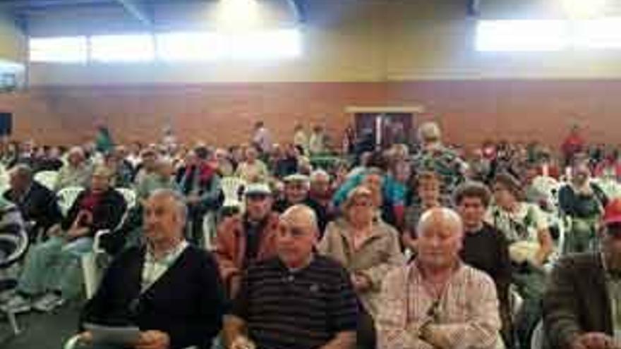 Caja Rural elige compromisarios en Fermoselle y Moralina