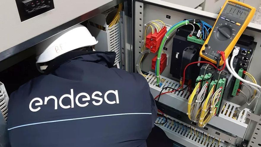 Más de 200 clientes de Endesa se quedan sin luz en Zaragoza por una avería