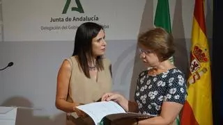 Empleo destina 5 millones de euros para contratar a jóvenes investigadores en Córdoba