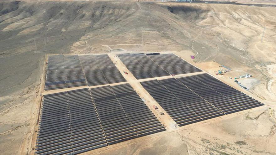 Iberdrola pone en marcha en Fuerteventura su primera planta fotovoltaica de Canarias