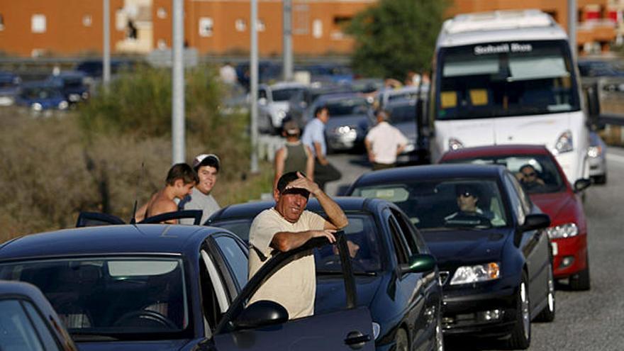 Tráfico. Retenciones originadas por el accidente de Mijas.